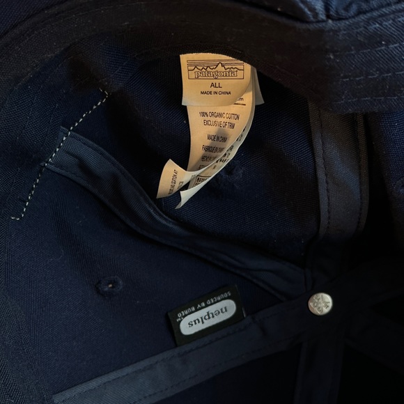 Awesome NavyPatagonia Traditional low-crown, unstructured, six-panel ball cap - Picture 6 of 7